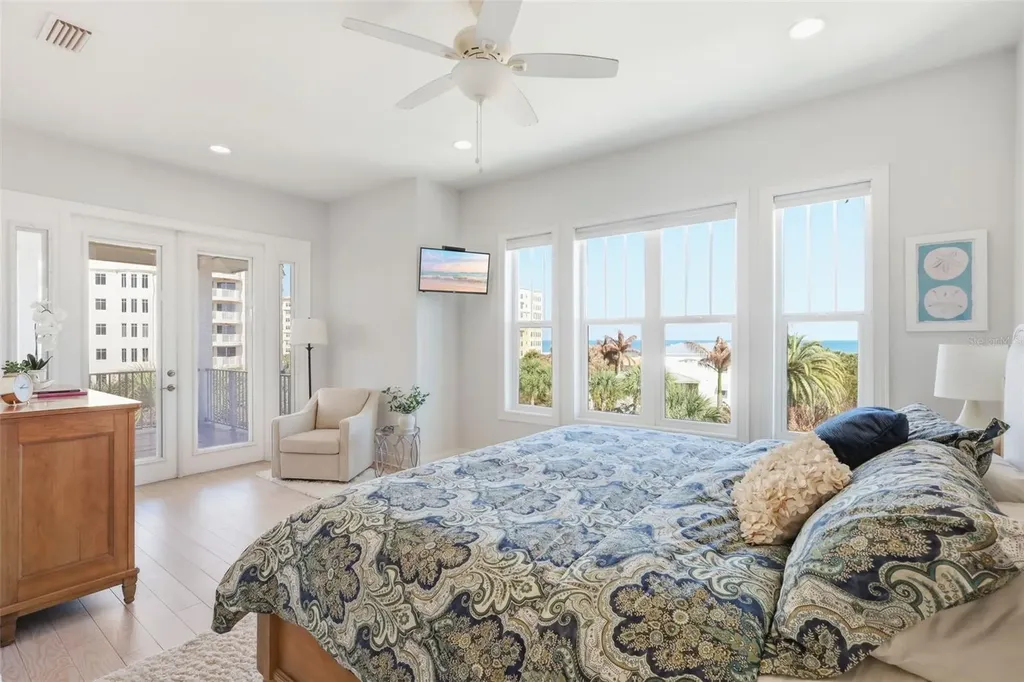 2142 Villa Way New Smyrna Beach FL 32169