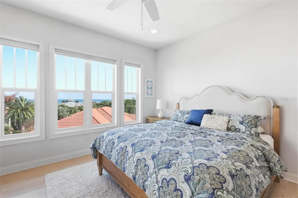 2142 Villa Way New Smyrna Beach FL 32169
