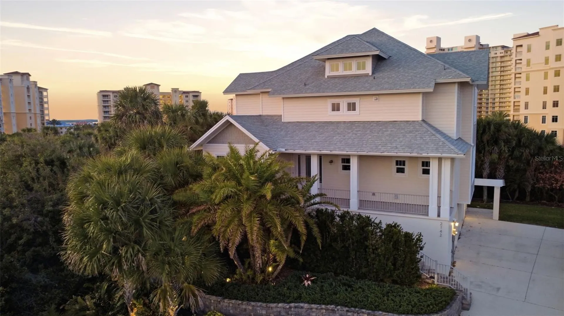 2142 Villa Way New Smyrna Beach FL 32169