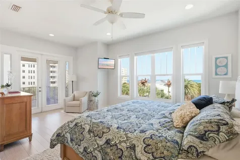 2142 Villa Way New Smyrna Beach FL 32169
