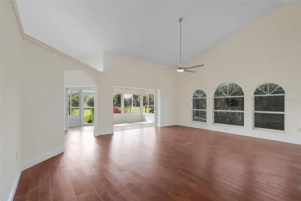 4428 Calle Serena Sarasota FL 34238