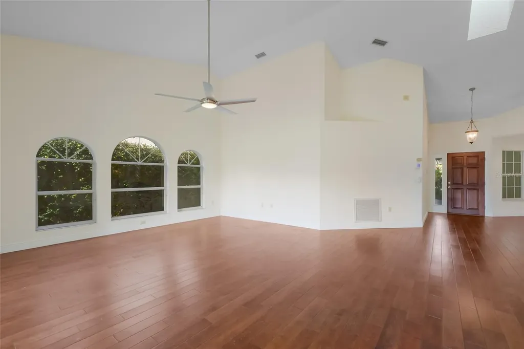 4428 Calle Serena Sarasota FL 34238