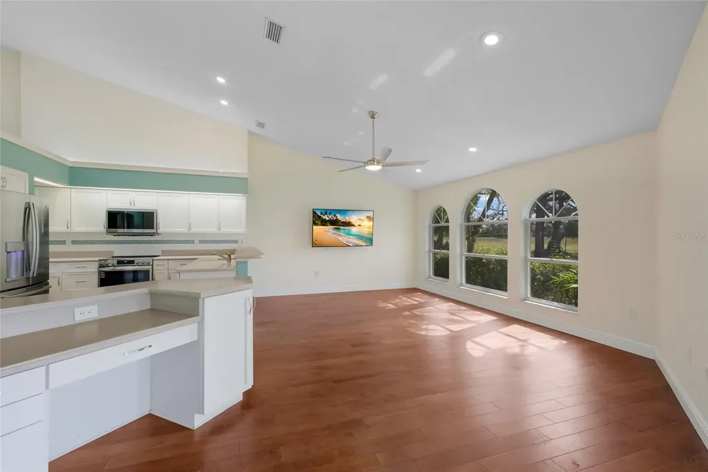 4428 Calle Serena Sarasota FL 34238