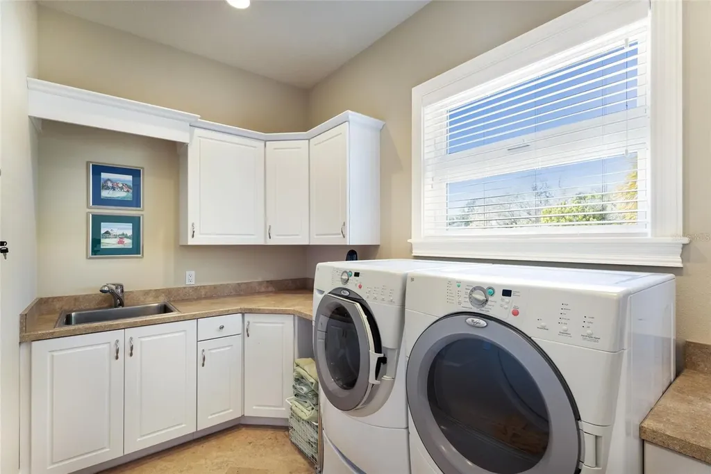 617 N Owl Drive Sarasota FL 34236
