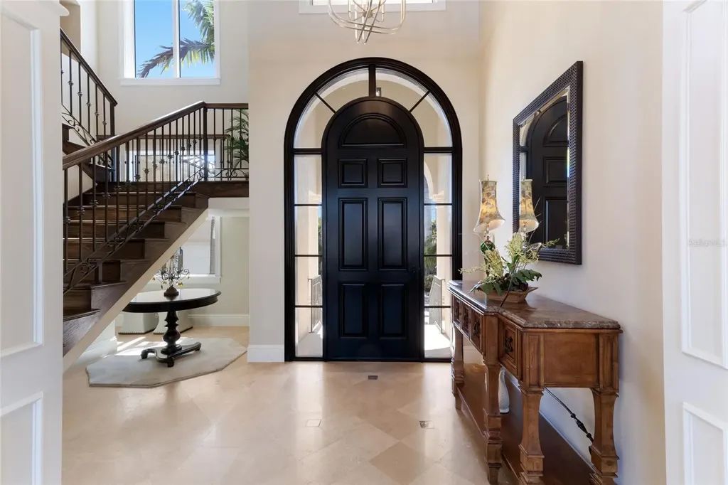 617 N Owl Drive Sarasota FL 34236
