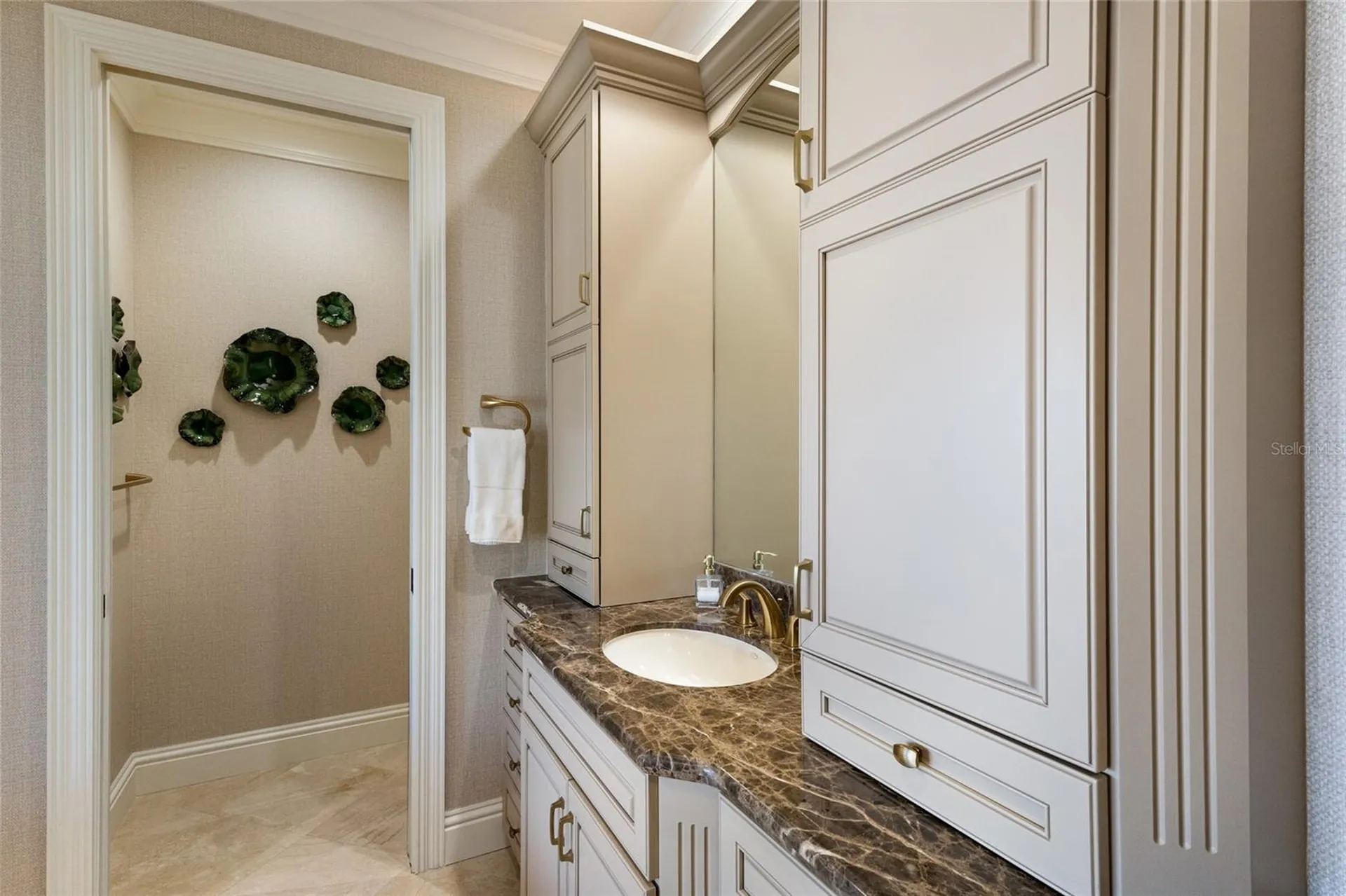 617 N Owl Drive Sarasota FL 34236
