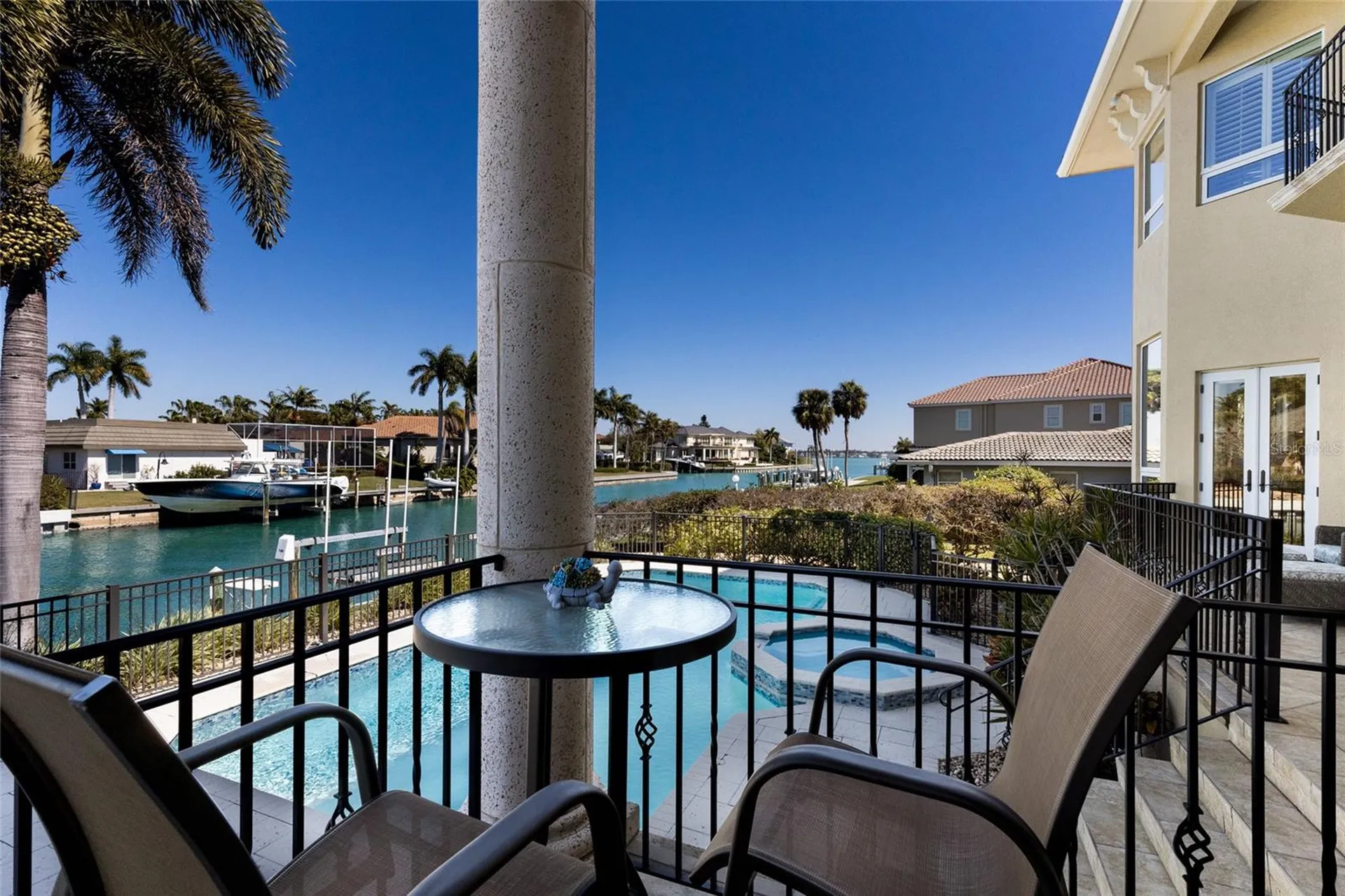 617 N Owl Drive Sarasota FL 34236