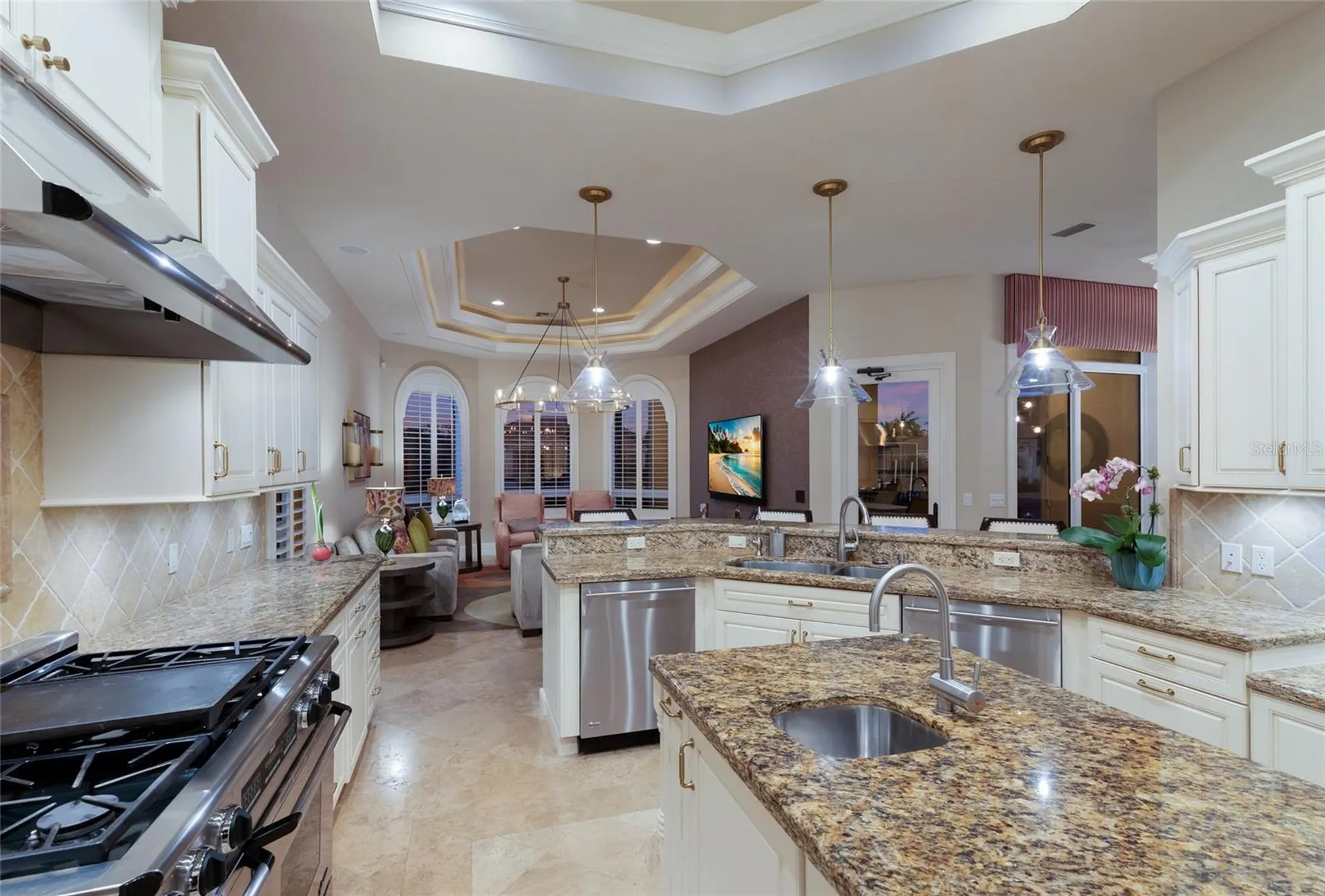 617 N Owl Drive Sarasota FL 34236
