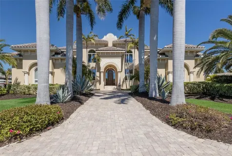 617 N Owl Drive Sarasota FL 34236