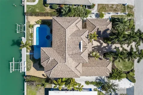 617 N Owl Drive Sarasota FL 34236