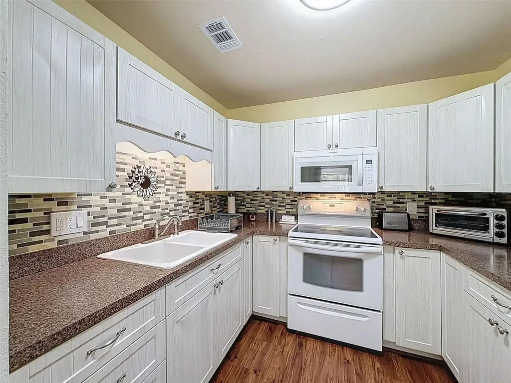 11624 Boynton Lane New Port Richey FL 34654