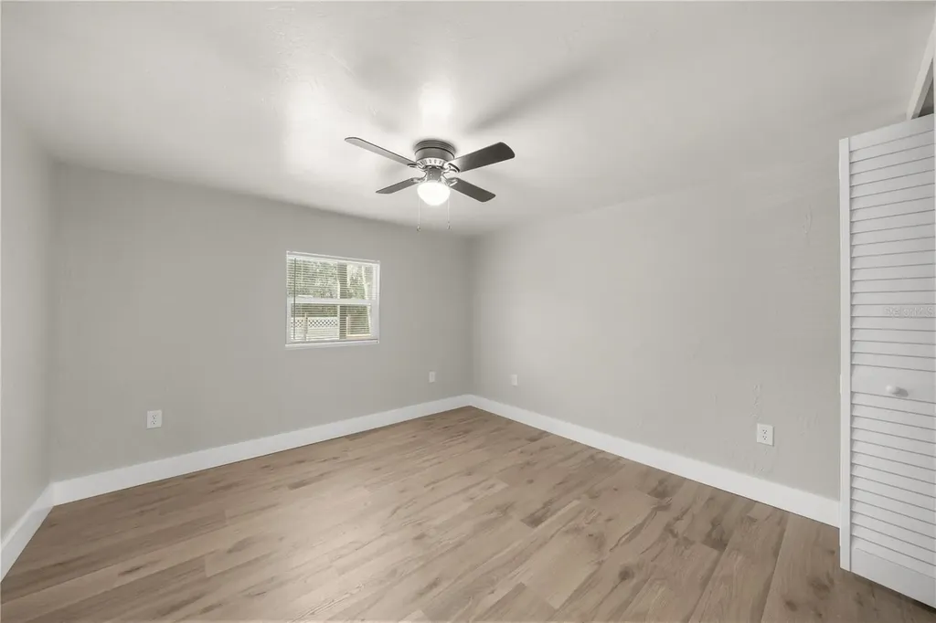 16545 NE 17th Place Silver Springs FL 34488