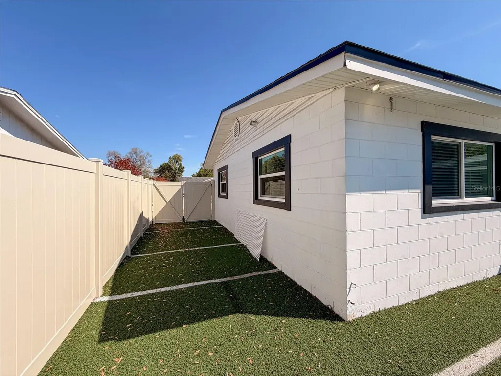 509 Clayton Circle Winter Haven FL 33880