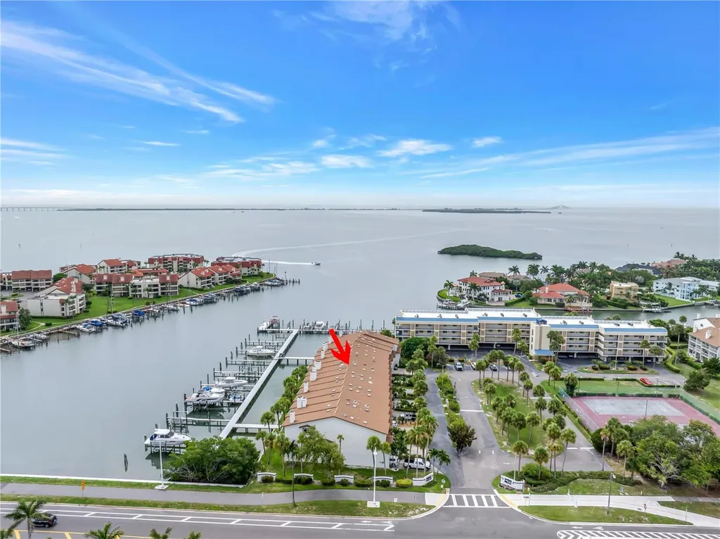 117 Yacht Club Lane Tierra Verde FL 33715