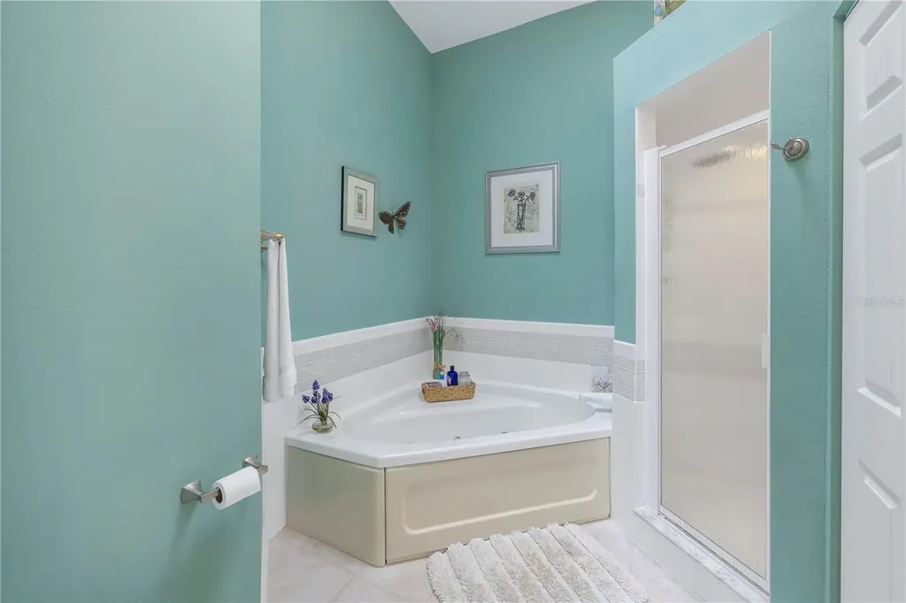 117 Yacht Club Lane Tierra Verde FL 33715