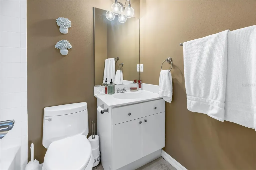 117 Yacht Club Lane Tierra Verde FL 33715