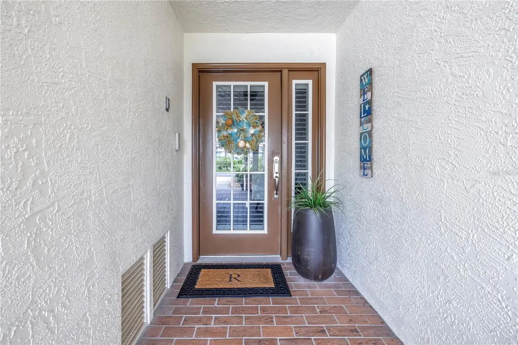 117 Yacht Club Lane Tierra Verde FL 33715