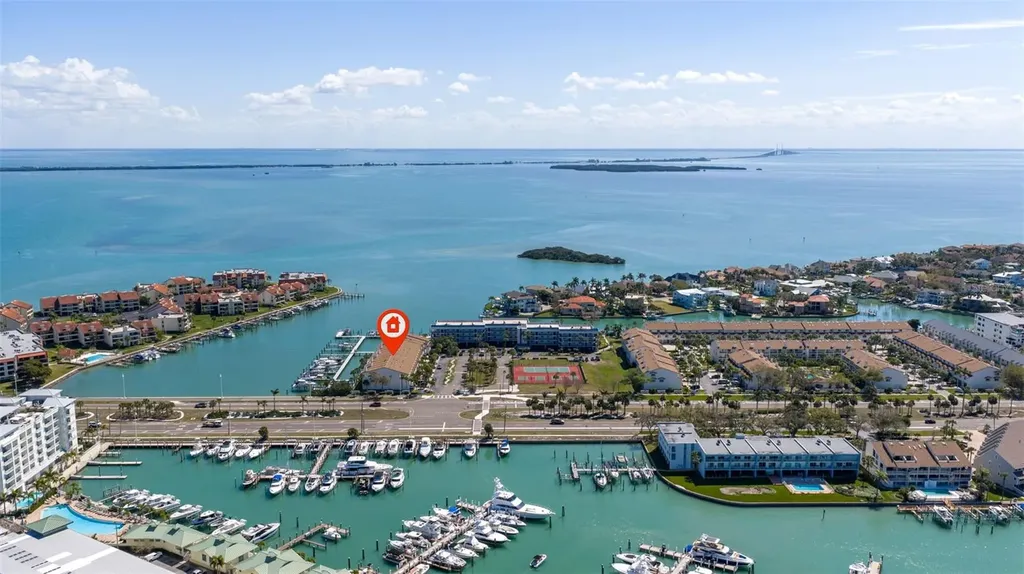 117 Yacht Club Lane Tierra Verde FL 33715