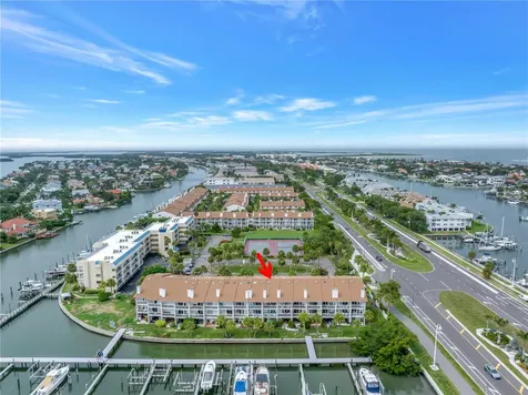 117 Yacht Club Lane Tierra Verde FL 33715