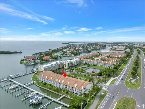 117 Yacht Club Lane Tierra Verde FL 33715