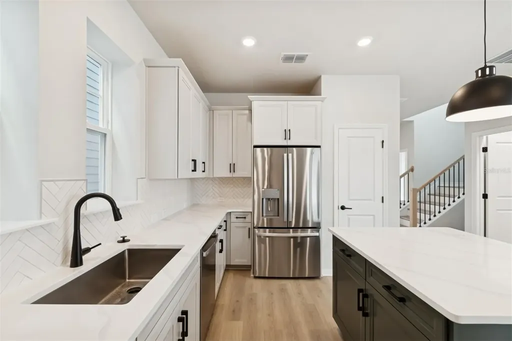 9476 Hartline Way Orlando FL 32827