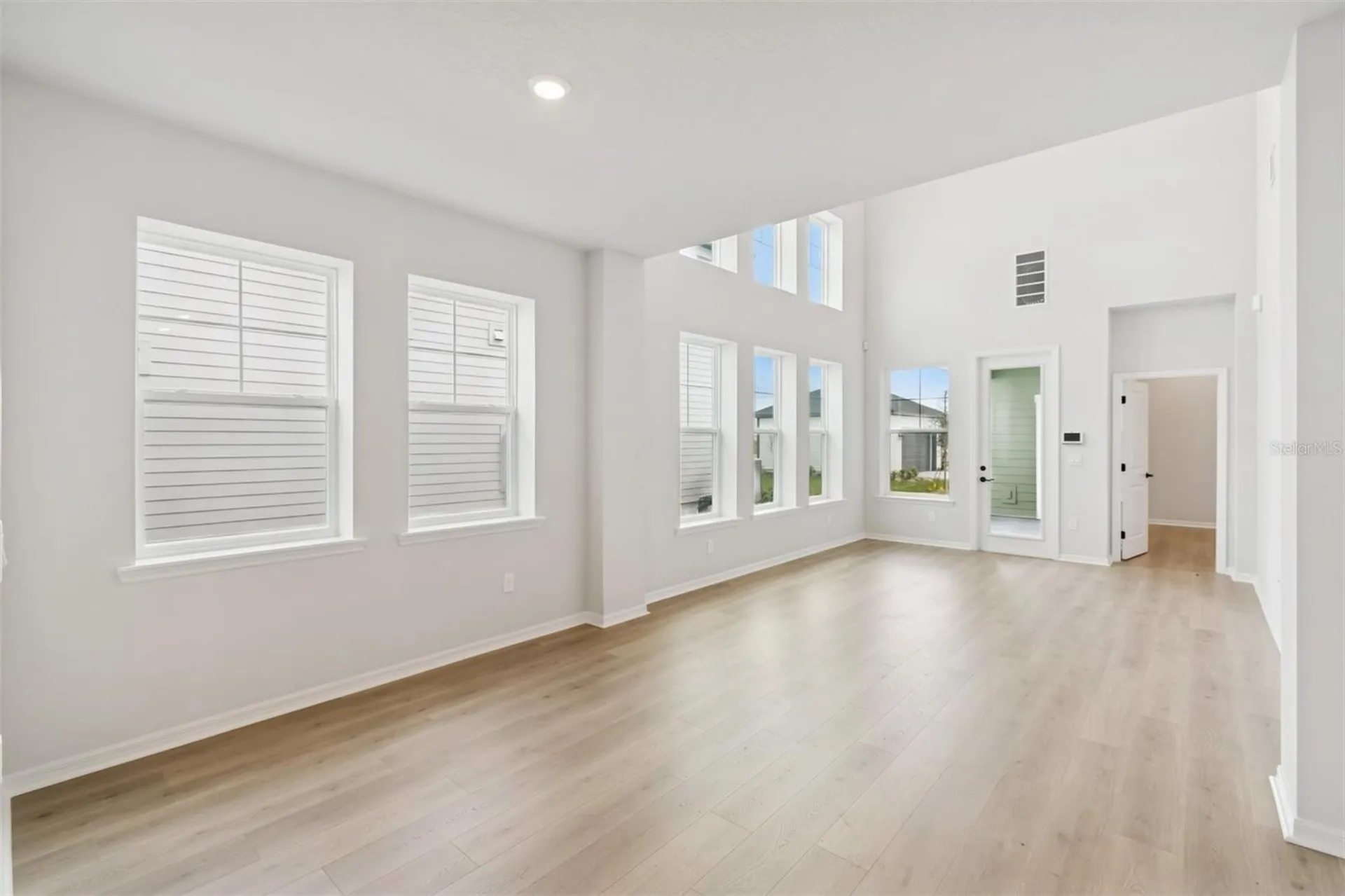 9476 Hartline Way Orlando FL 32827