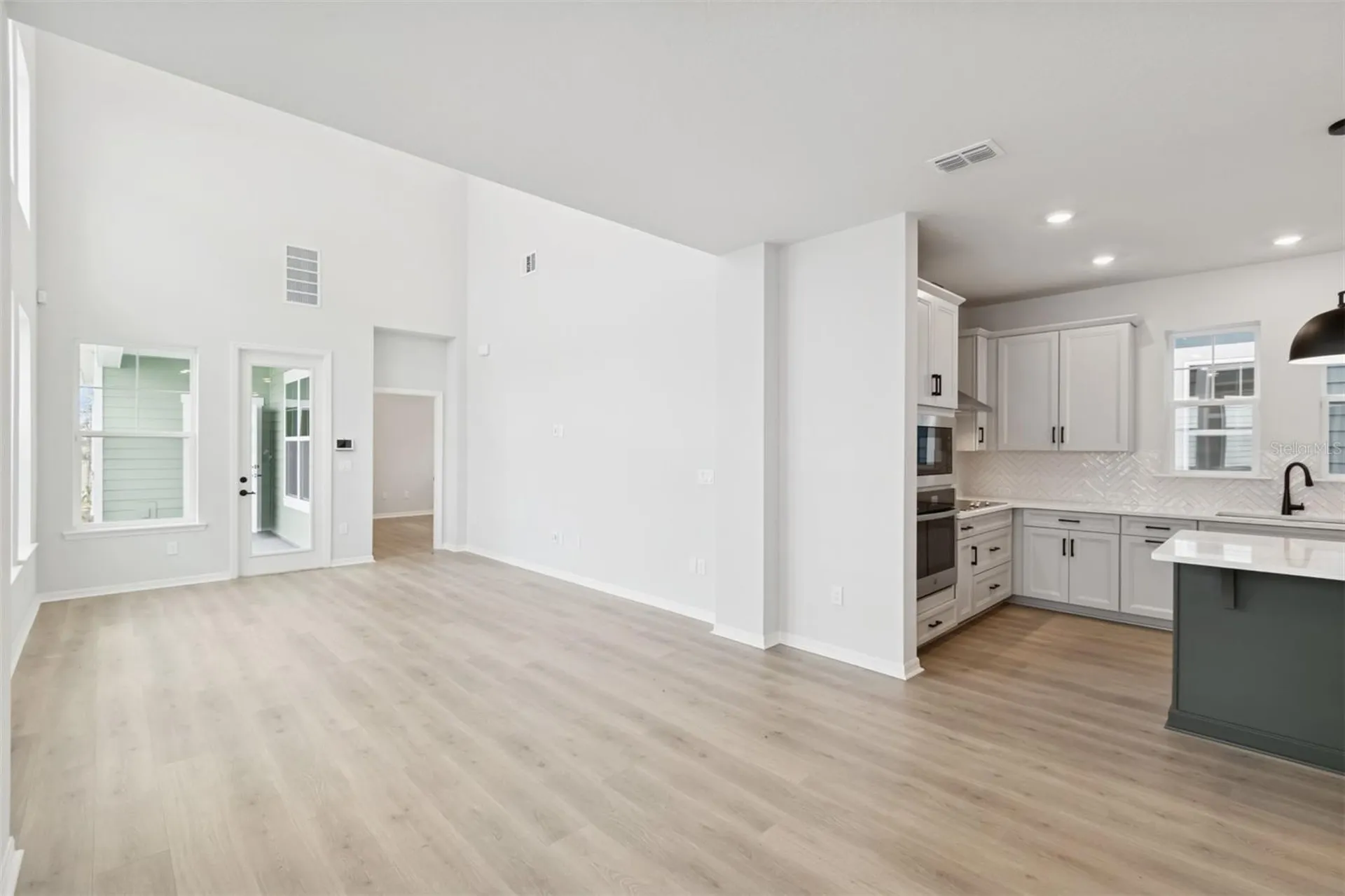 9476 Hartline Way Orlando FL 32827