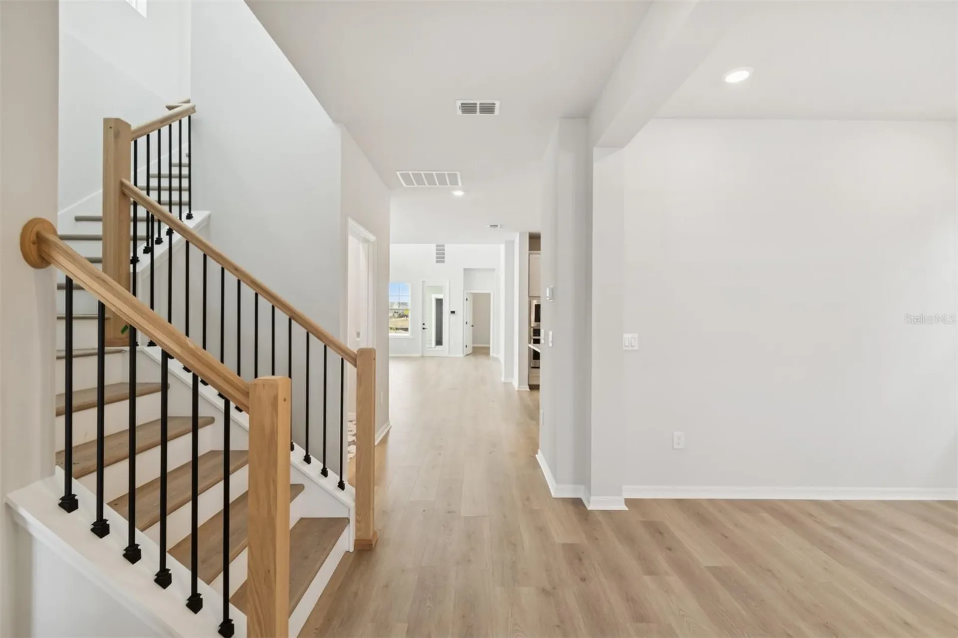 9476 Hartline Way Orlando FL 32827