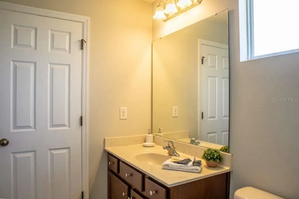 210 Las Fuentes Drive Kissimmee FL 34746