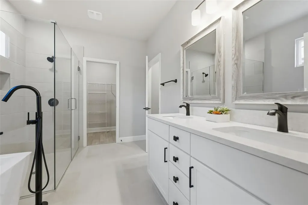 9533 SW 66th Lane Gainesville FL 32608