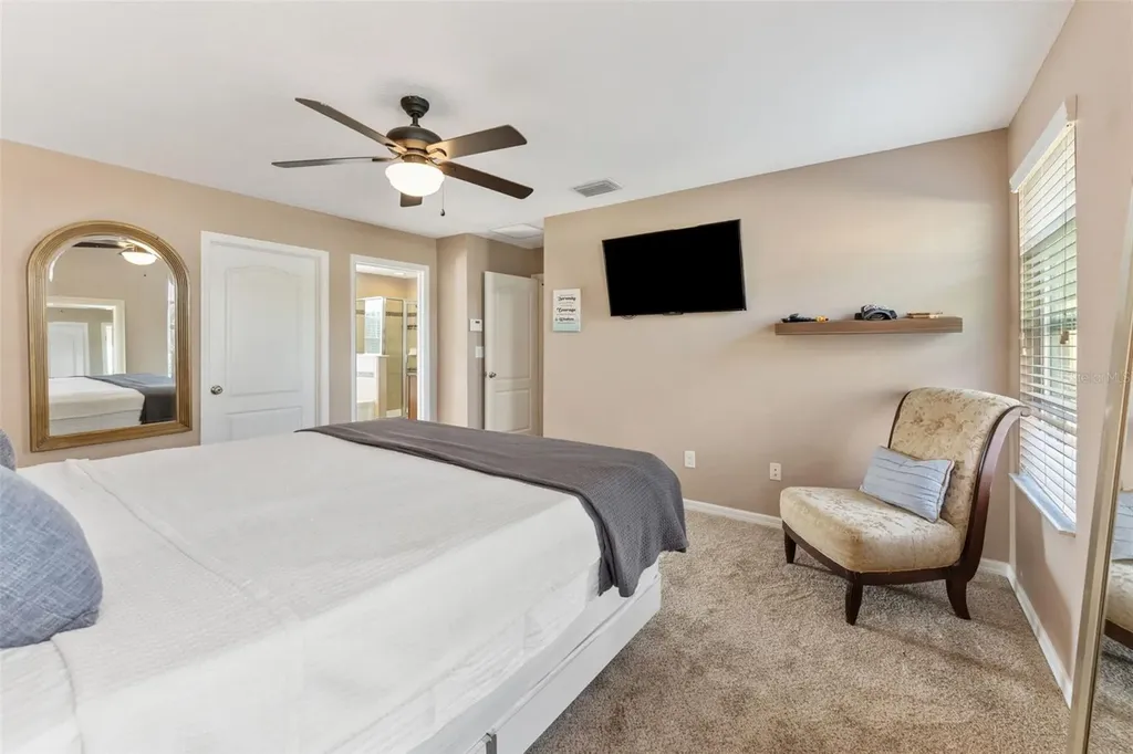 6058 Fishhawk Crossing Boulevard Lithia FL 33547