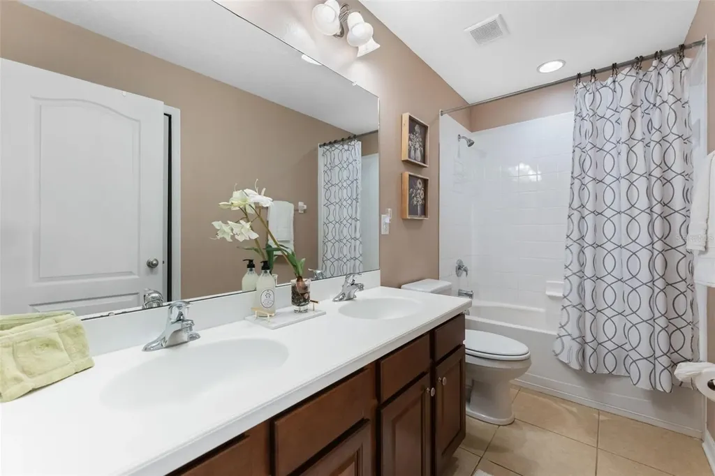 6058 Fishhawk Crossing Boulevard Lithia FL 33547