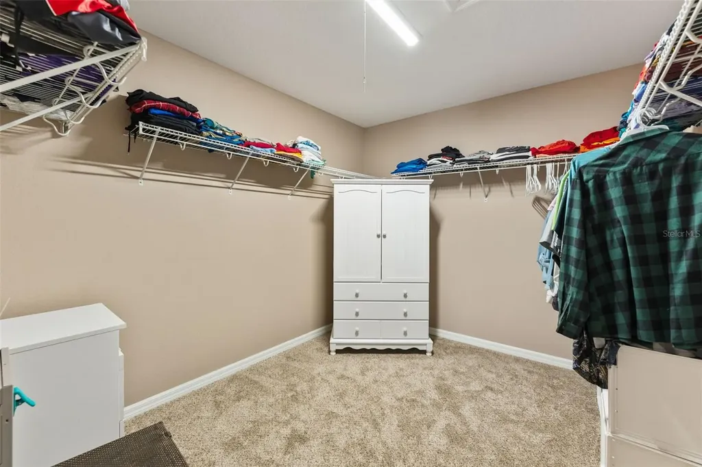 6058 Fishhawk Crossing Boulevard Lithia FL 33547