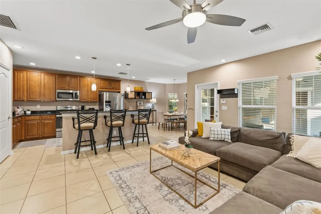 6058 Fishhawk Crossing Boulevard Lithia FL 33547
