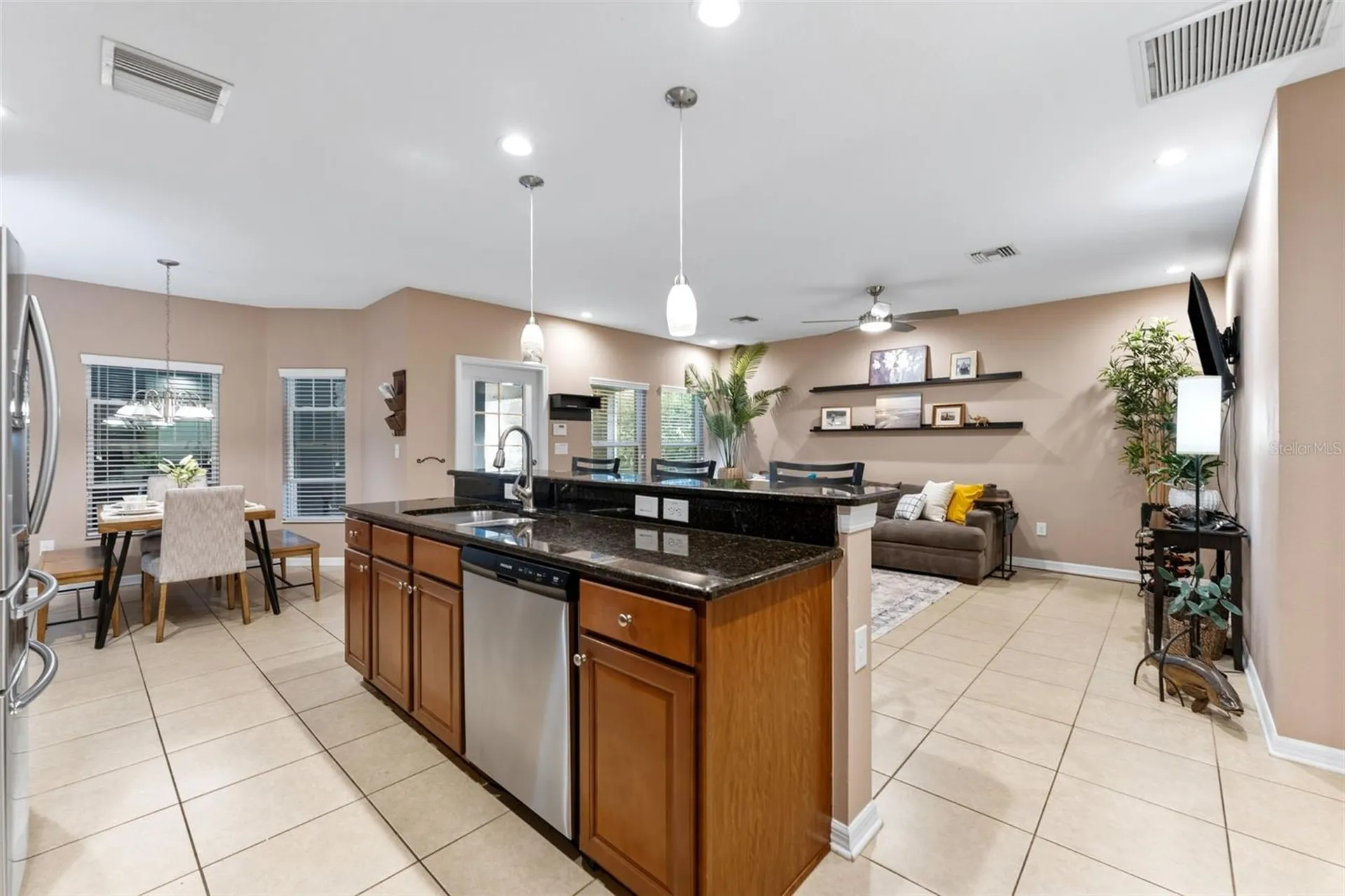 6058 Fishhawk Crossing Boulevard Lithia FL 33547