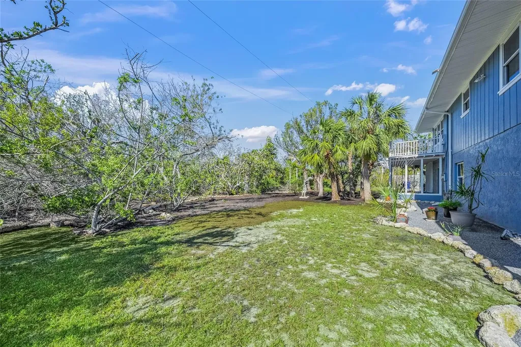 691 Gulf Bay Road Longboat Key FL 34228