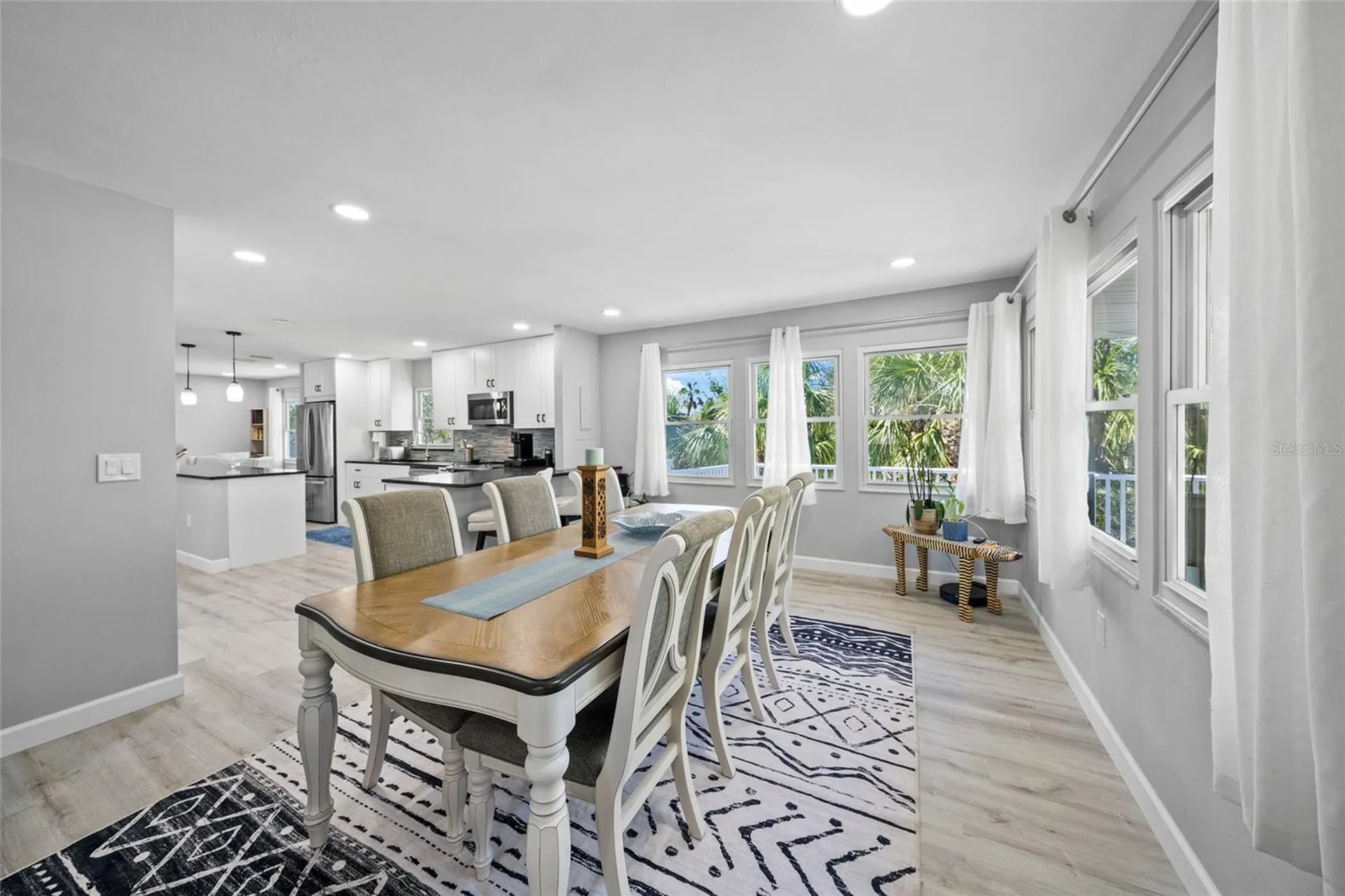 691 Gulf Bay Road Longboat Key FL 34228