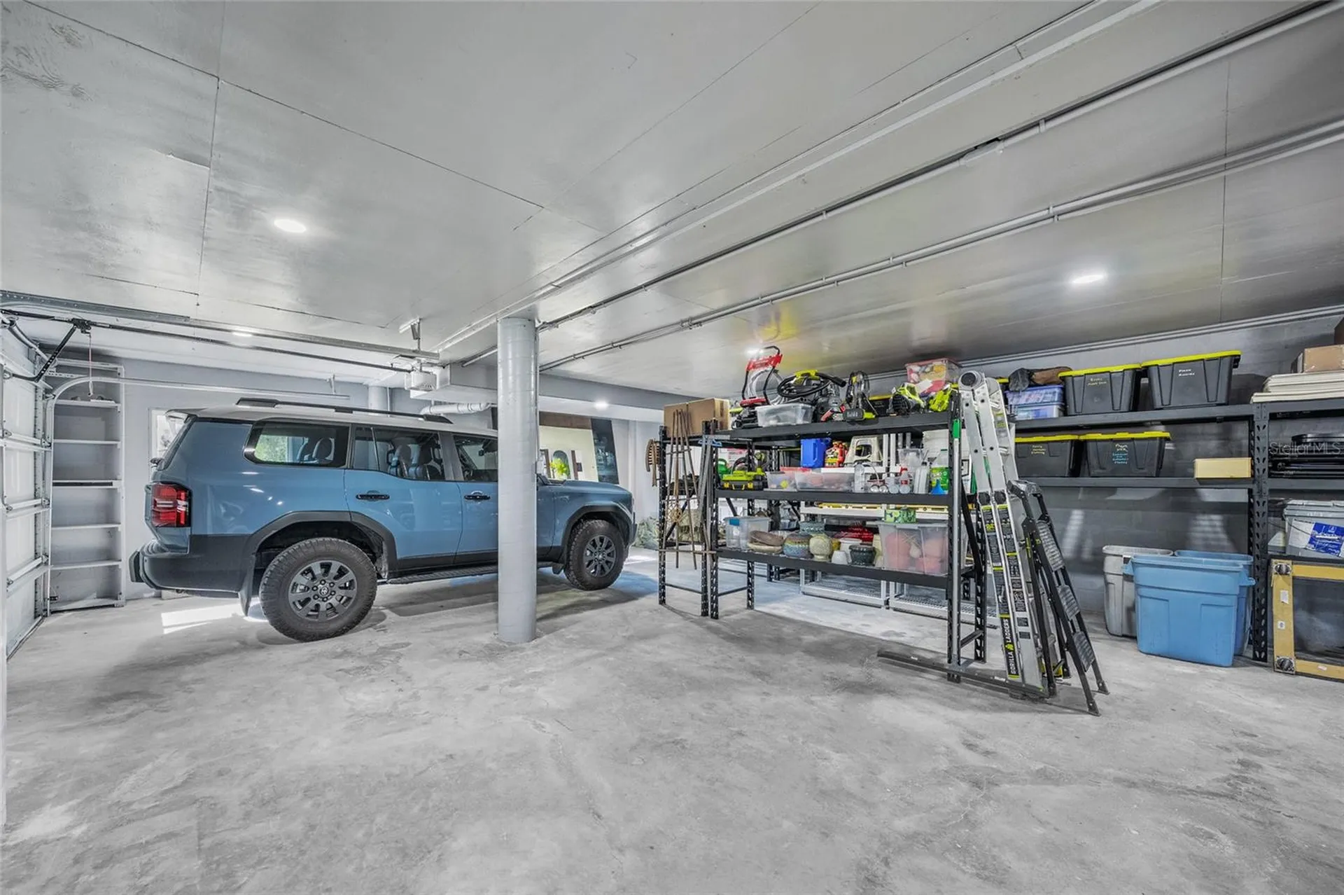 691 Gulf Bay Road Longboat Key FL 34228