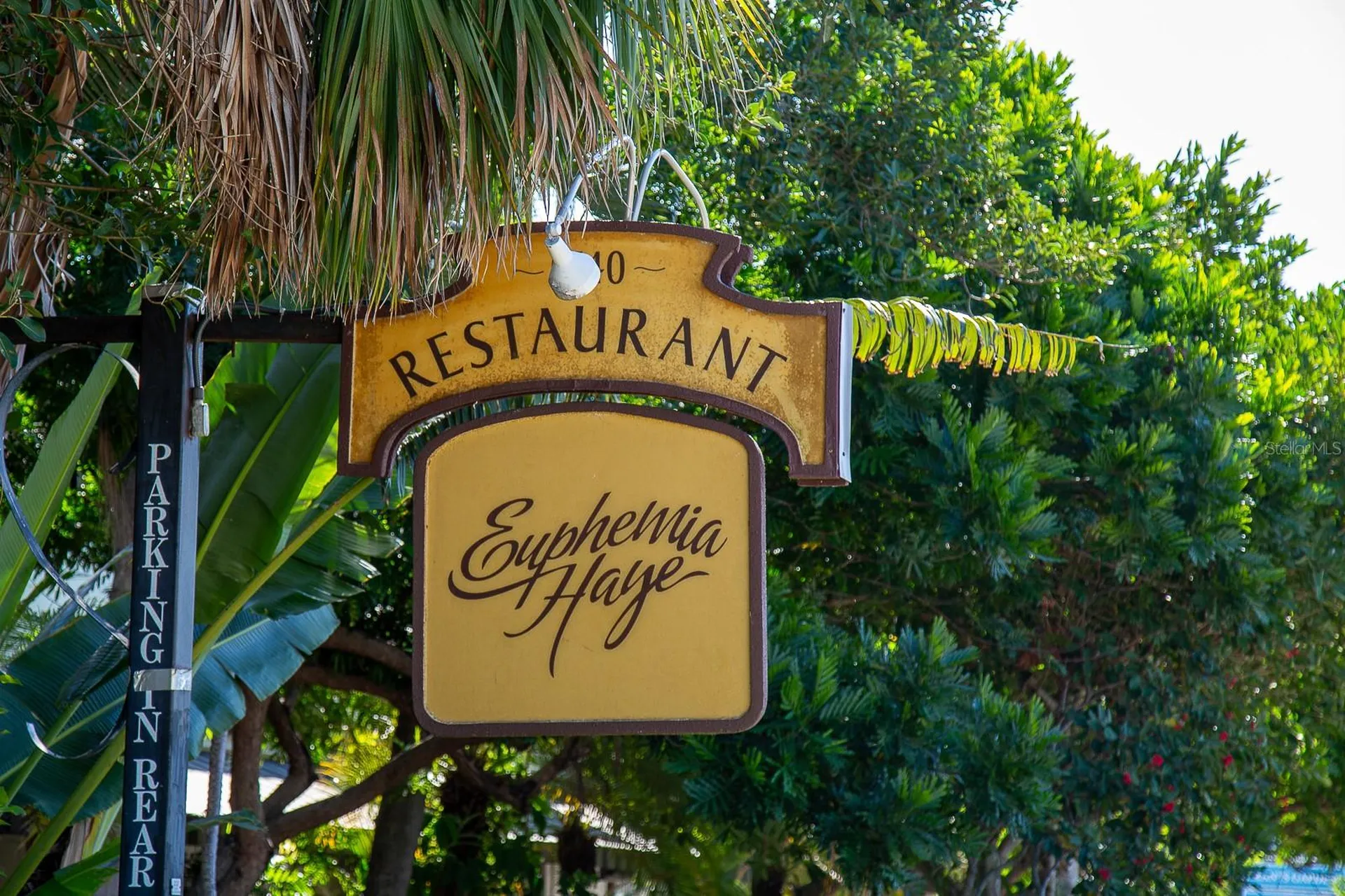 691 Gulf Bay Road Longboat Key FL 34228