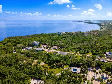 691 Gulf Bay Road Longboat Key FL 34228