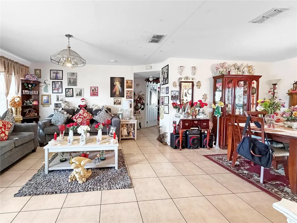 6305 Hillwood Drive Orlando FL 32809