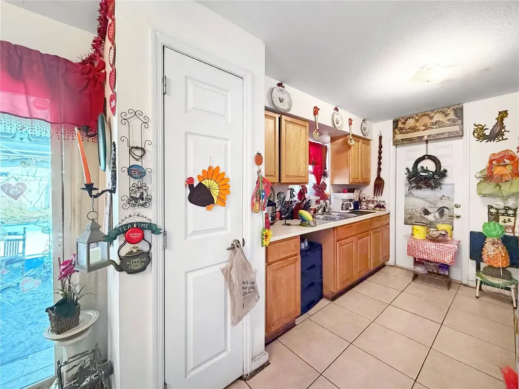 6305 Hillwood Drive Orlando FL 32809