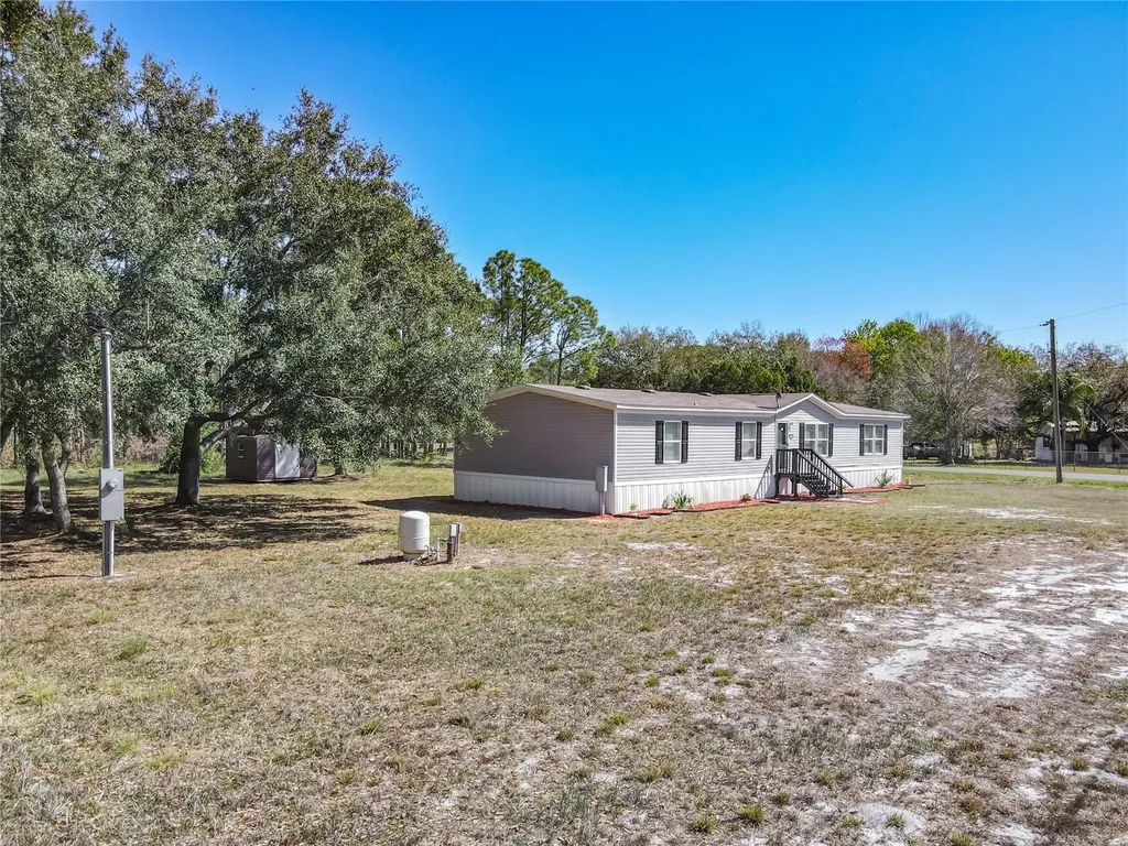 3564 Reagan Boulevard Lake Wales FL 33898