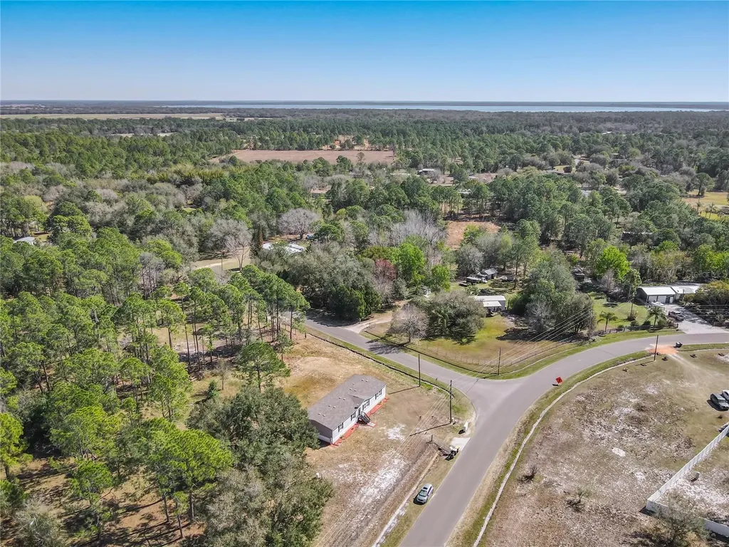 3564 Reagan Boulevard Lake Wales FL 33898