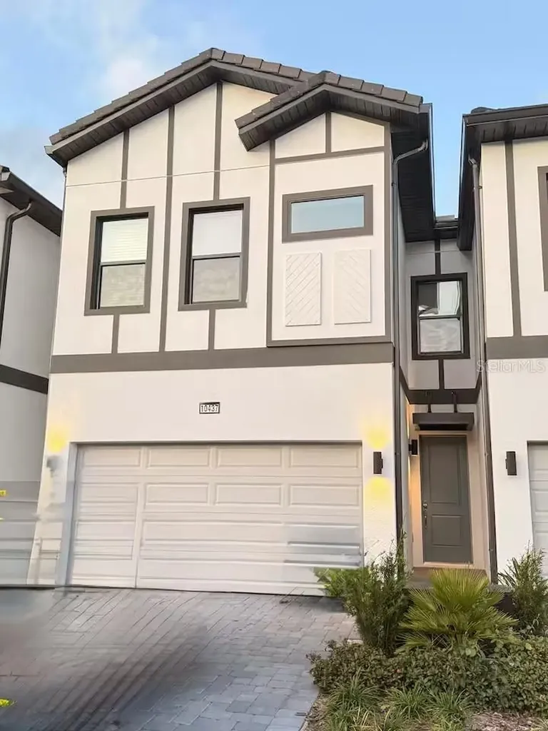 10437 Ebb Tide Lane Orlando FL 32821