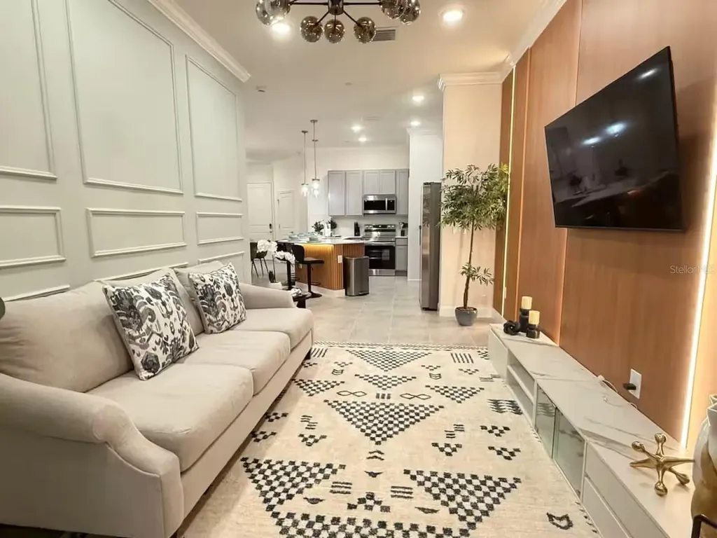 10437 Ebb Tide Lane Orlando FL 32821