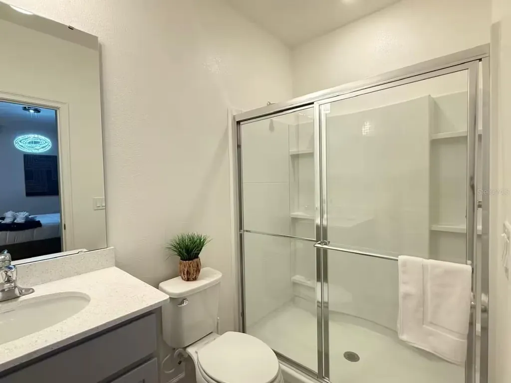 10437 Ebb Tide Lane Orlando FL 32821