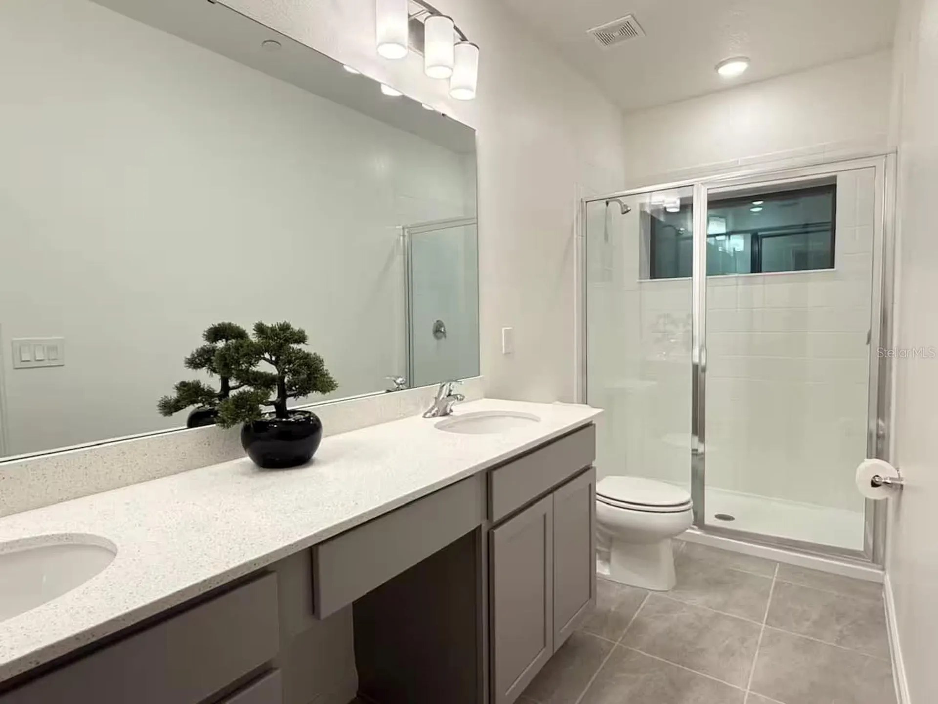 10437 Ebb Tide Lane Orlando FL 32821
