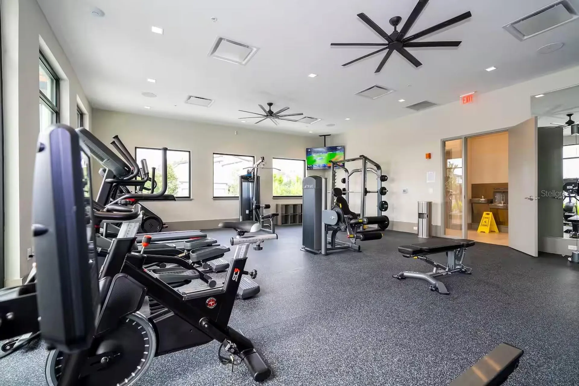 10437 Ebb Tide Lane Orlando FL 32821