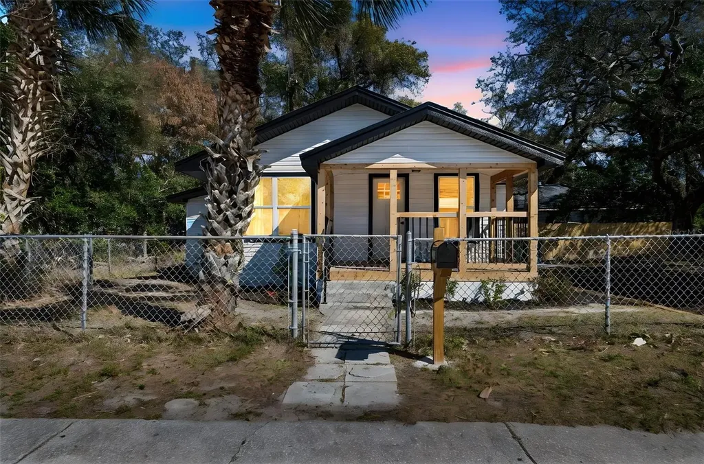 3203 N 31st Street Tampa FL 33605